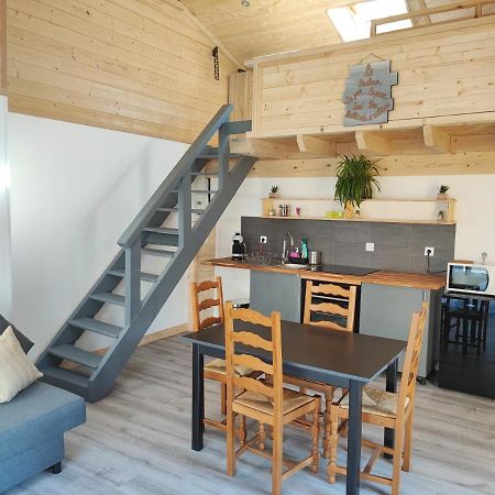 Petit Coin De Bonheur Studio Neuf Avec Terrasse Et Parking Prive A 5Mins Du Centre-Ville La Mure  Exterior foto