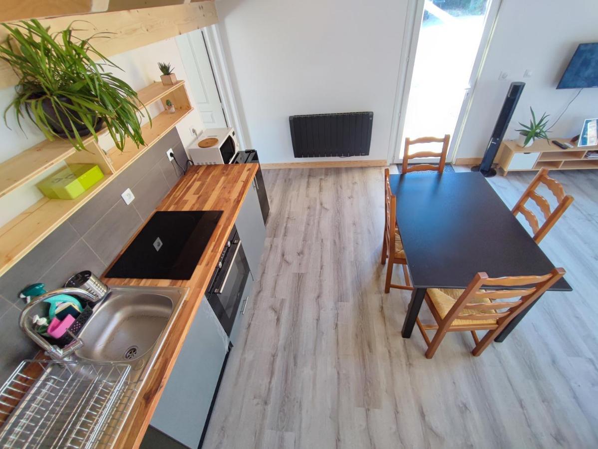 Petit Coin De Bonheur Studio Neuf Avec Terrasse Et Parking Prive A 5Mins Du Centre-Ville La Mure  Exterior foto