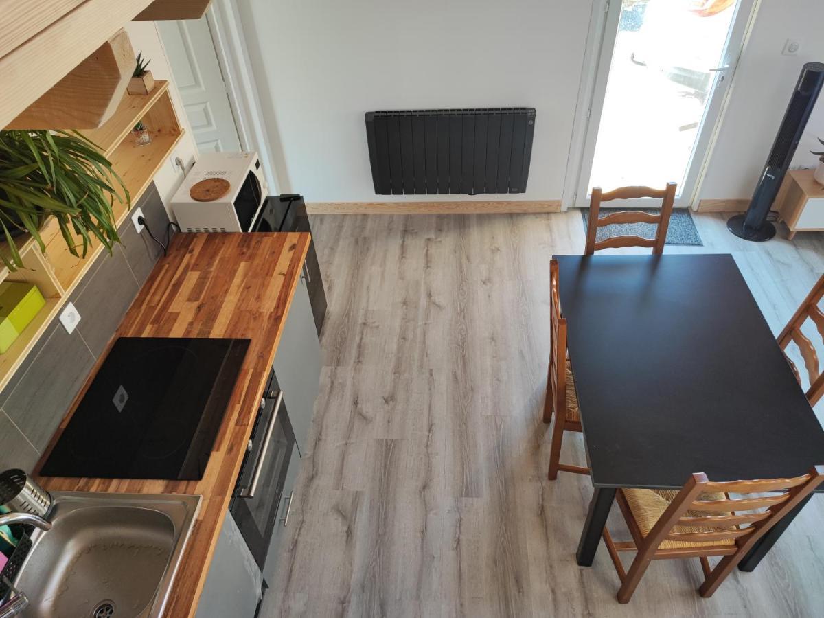 Petit Coin De Bonheur Studio Neuf Avec Terrasse Et Parking Prive A 5Mins Du Centre-Ville La Mure  Exterior foto